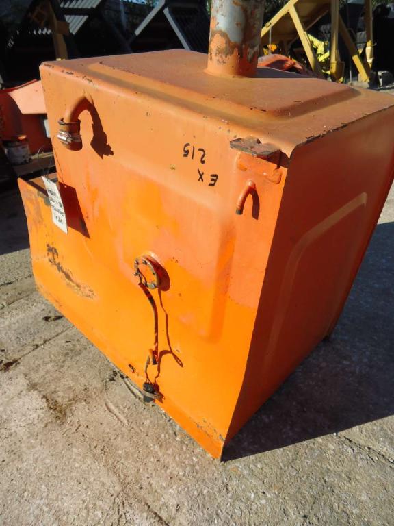 Diesel tank for Fiat Hitachi EX 215 Photo 2