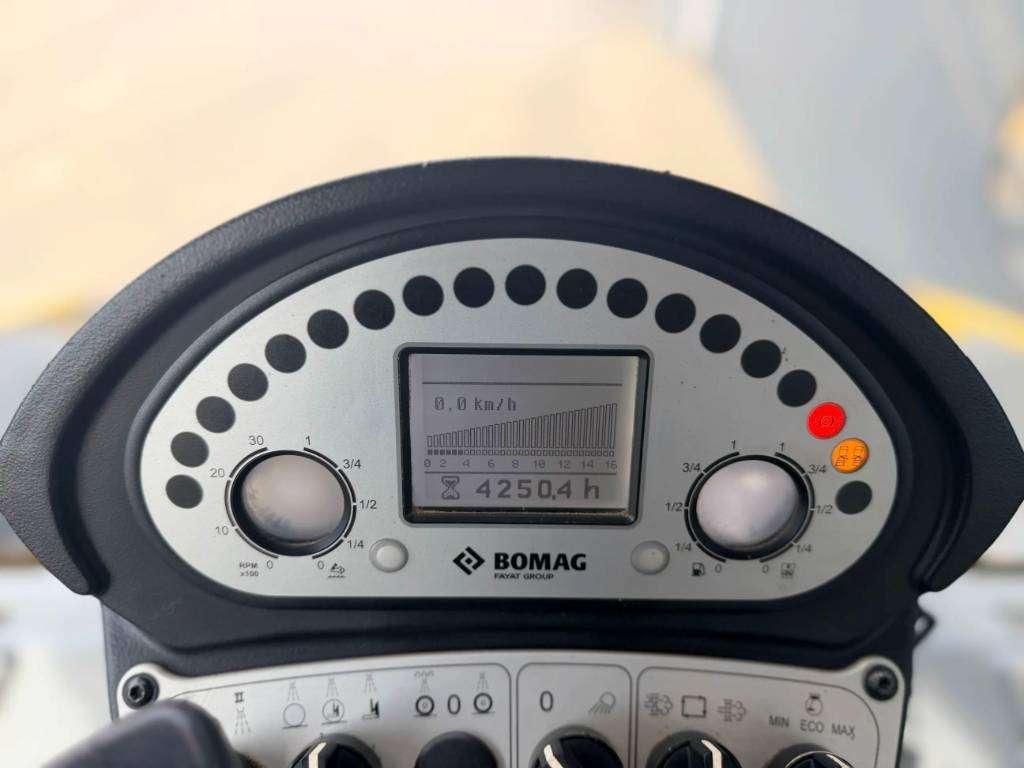 Bomag BW161AD-5 Photo 20