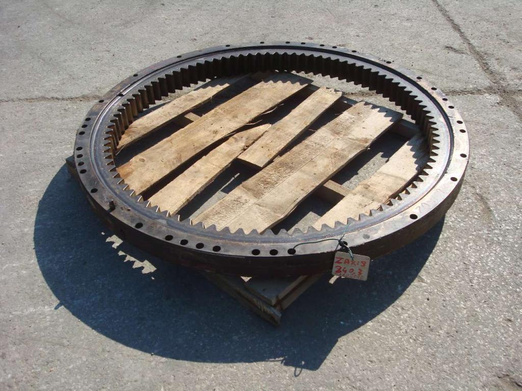 Slewing ring for ZAXIS 240.3 E 210 Photo 3