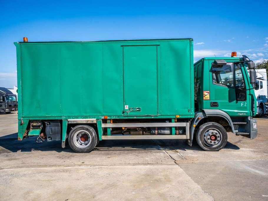 Iveco EUROCARGO 120E18 Photo 3