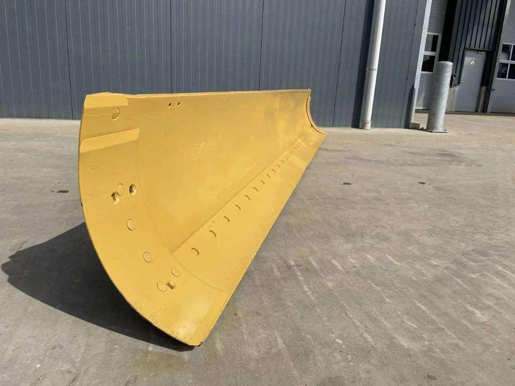 Caterpillar 140K Moldboard Photo 1