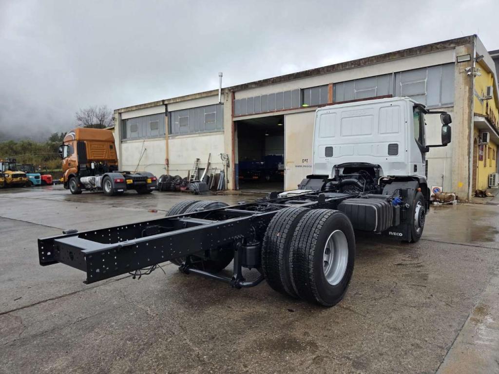 Iveco EUROCARGO 180-250 Photo 20