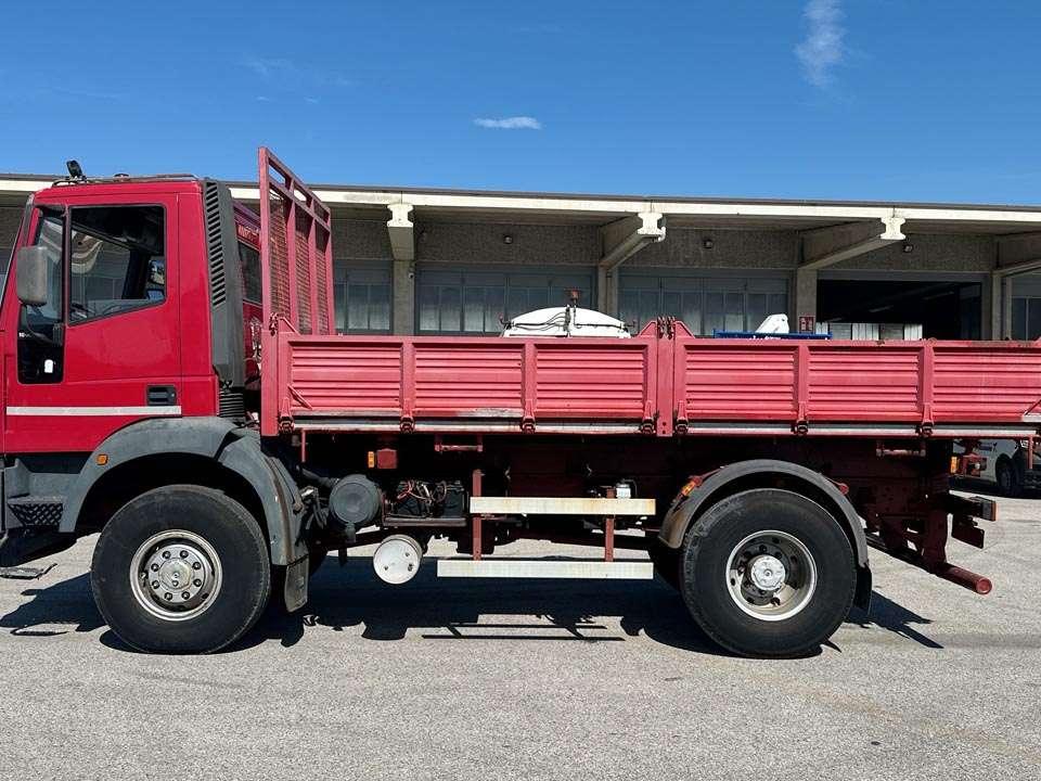 Iveco Eurocargo 100E21 4X4 Photo 2