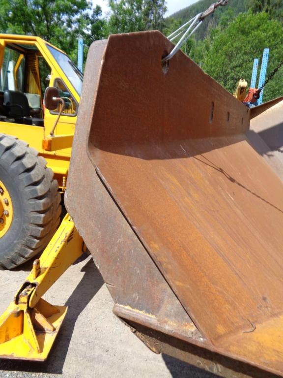 Caterpillar 740 B Photo 8
