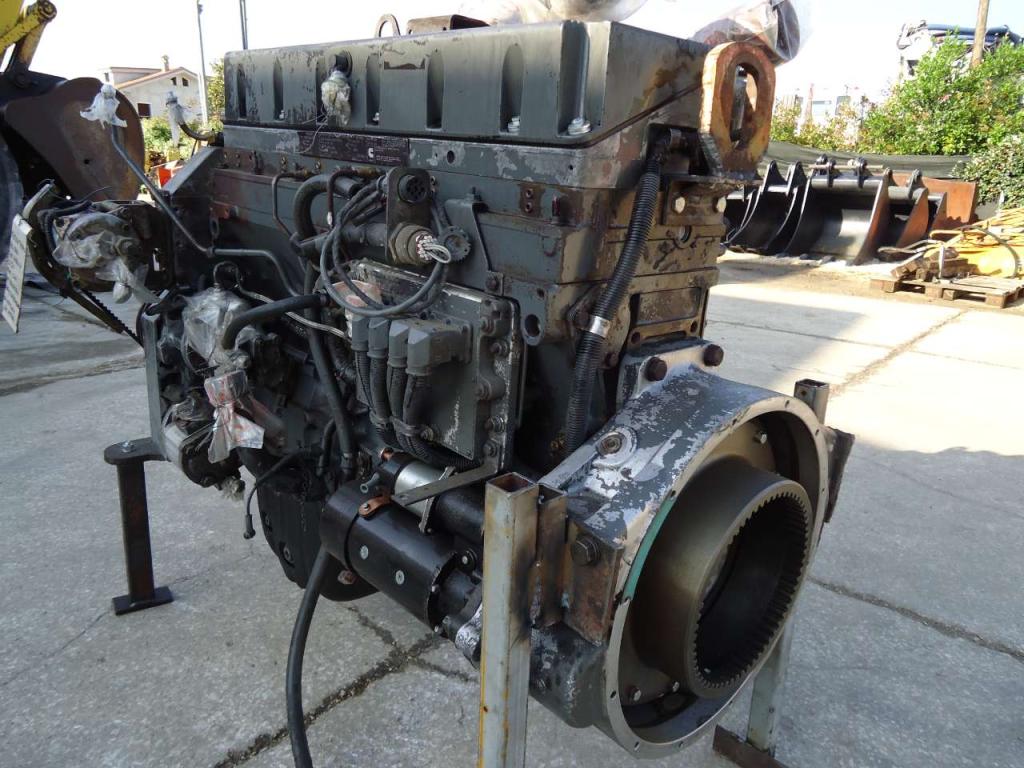 Internal combustion engine for Fiat Kobelco/Fiat Hitachi W270 - CUMMINS TIPO QSM11-C Photo 7