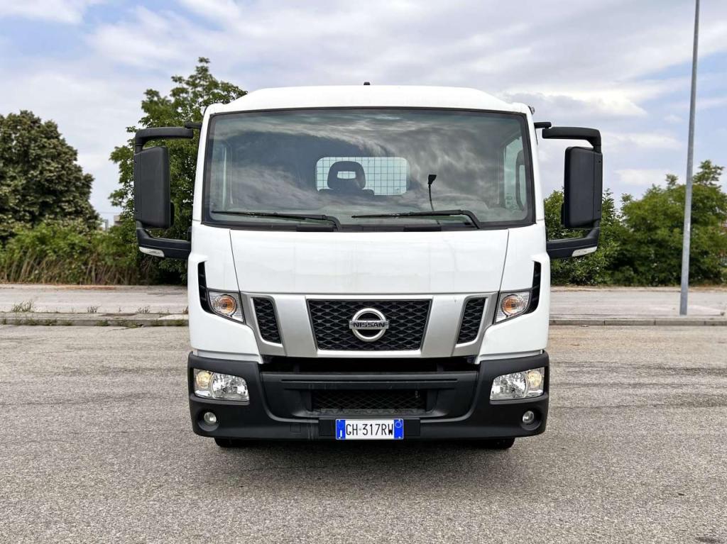 Nissan 75-18 Photo 13