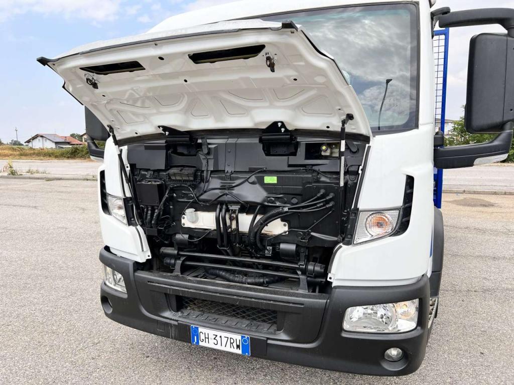 Nissan 75-18 Photo 7
