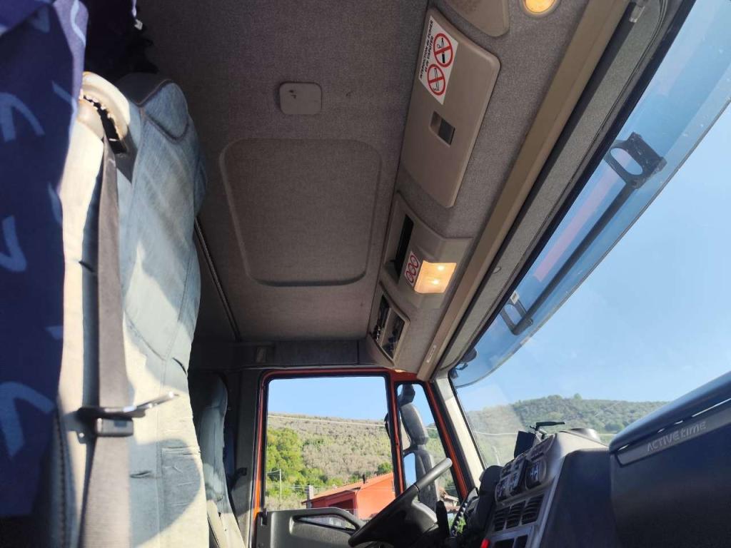 Iveco STRALIS 260S42 Photo 15