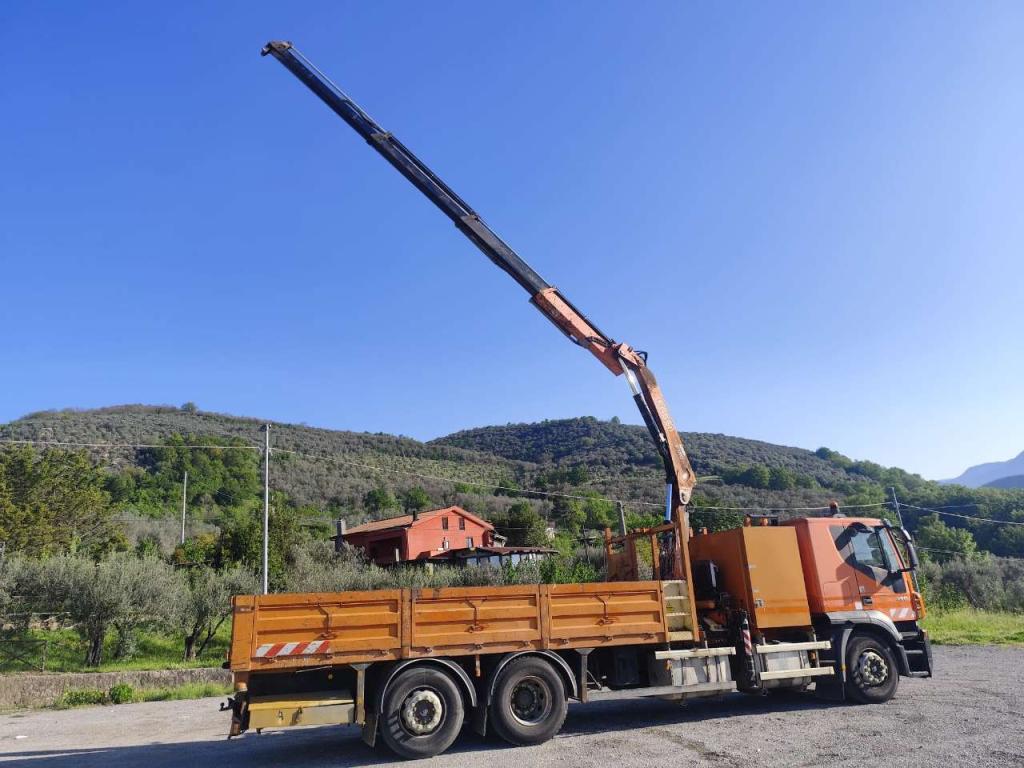 Iveco STRALIS 260S42 Photo 18