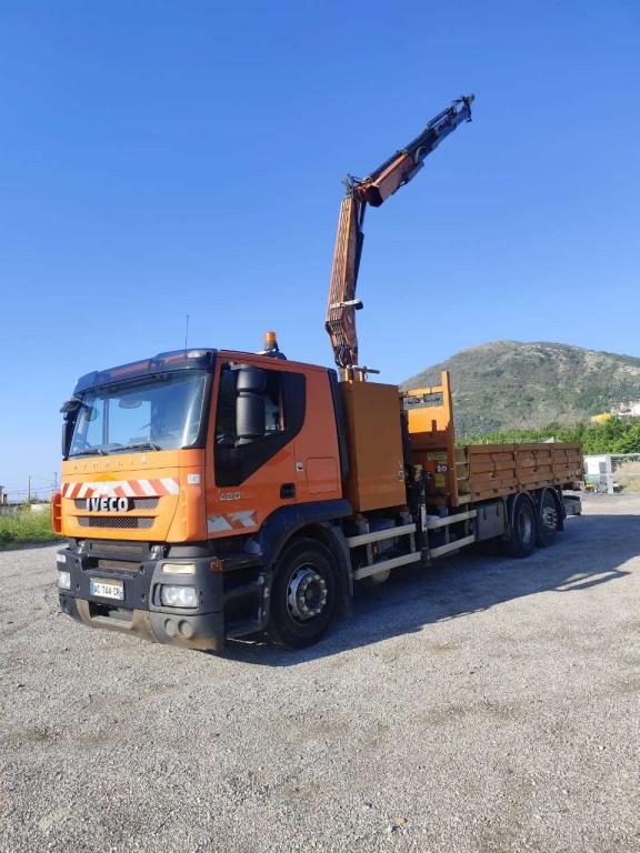 Iveco STRALIS 260S42 Photo 22