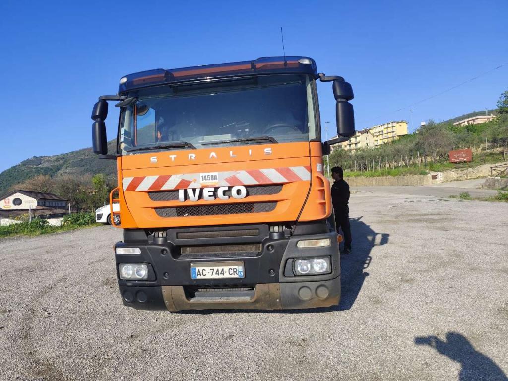 Iveco STRALIS 260S42 Photo 29