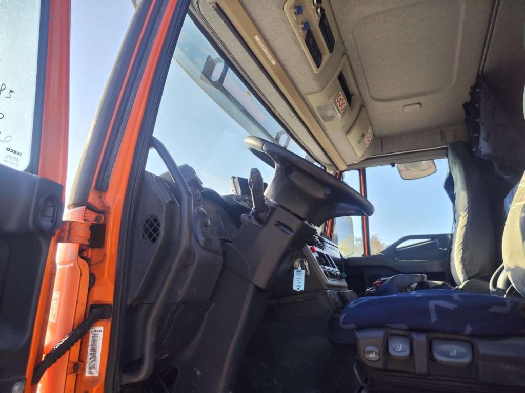 Iveco STRALIS 260S42 Photo 7