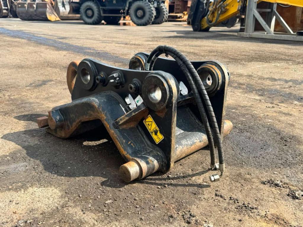 Caterpillar Quick coupler CW 20 H.4.N Photo 4
