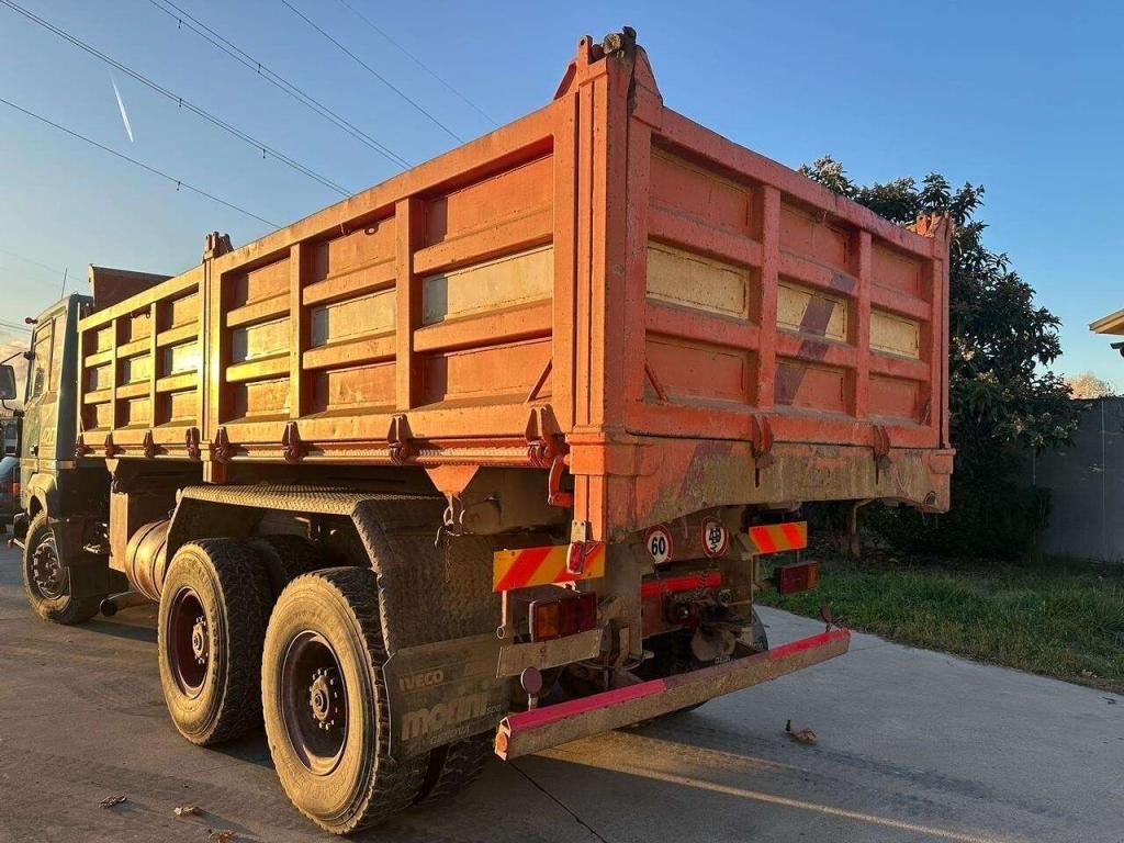 Renault R420 Photo 3