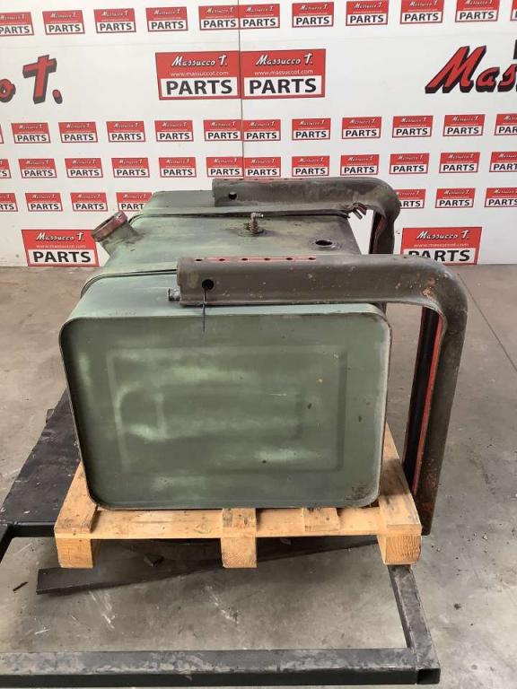SERBATOIO CARBURANTE PER IVECO 260/330 F 35 Tank Photo 2