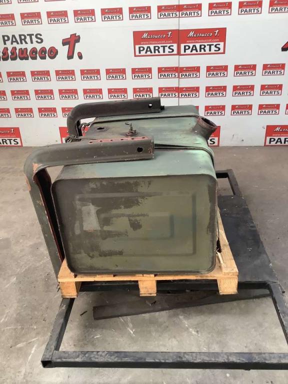 SERBATOIO CARBURANTE PER IVECO 260/330 F 35 Tank Photo 4