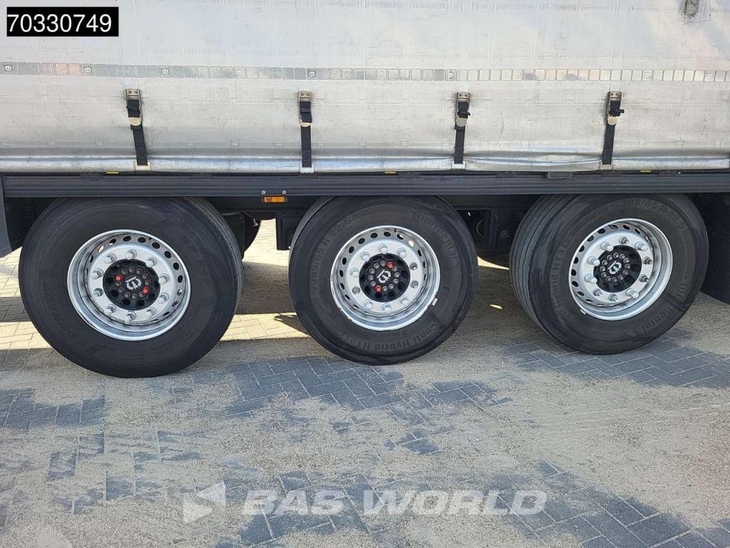 Krone SD Sliding Roof Anti Vandalism Photo 13