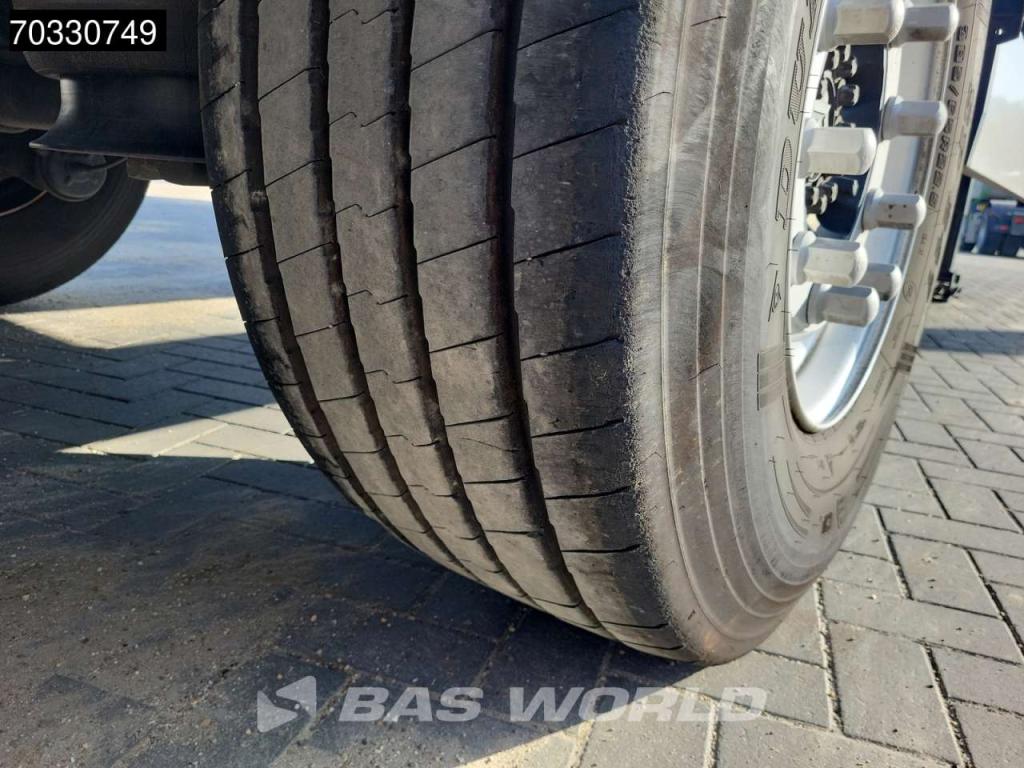 Krone SD Sliding Roof Anti Vandalism Photo 20