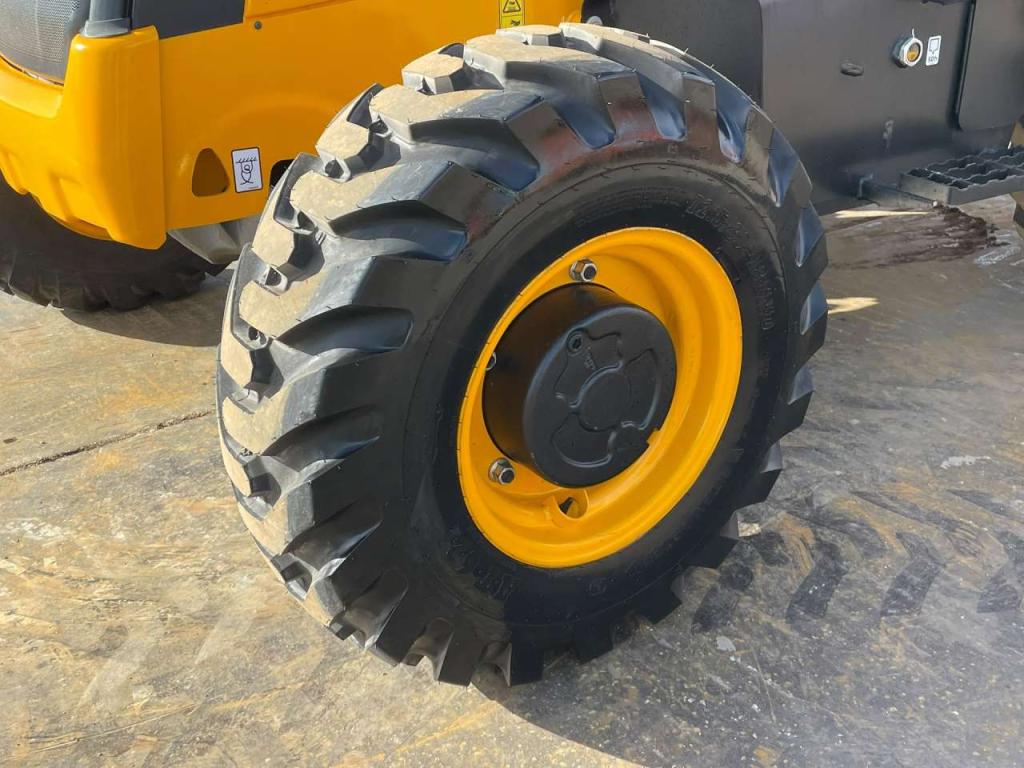 JCB 3DX 4WD hammerlines Photo 14