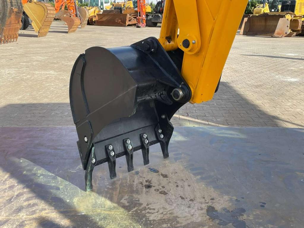 JCB 3DX 4WD hammerlines Photo 30