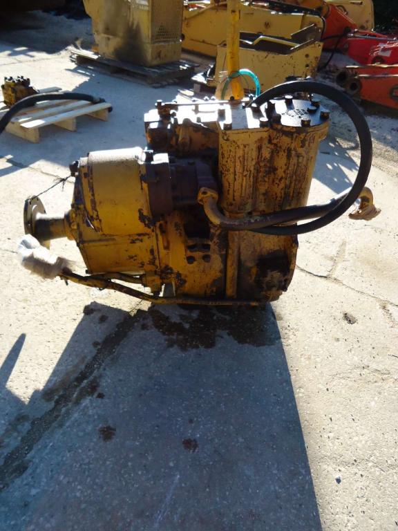 Transmission for Caterpillar 955L Photo 4