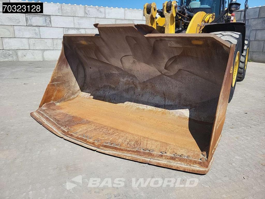 Caterpillar 982 M Photo 12