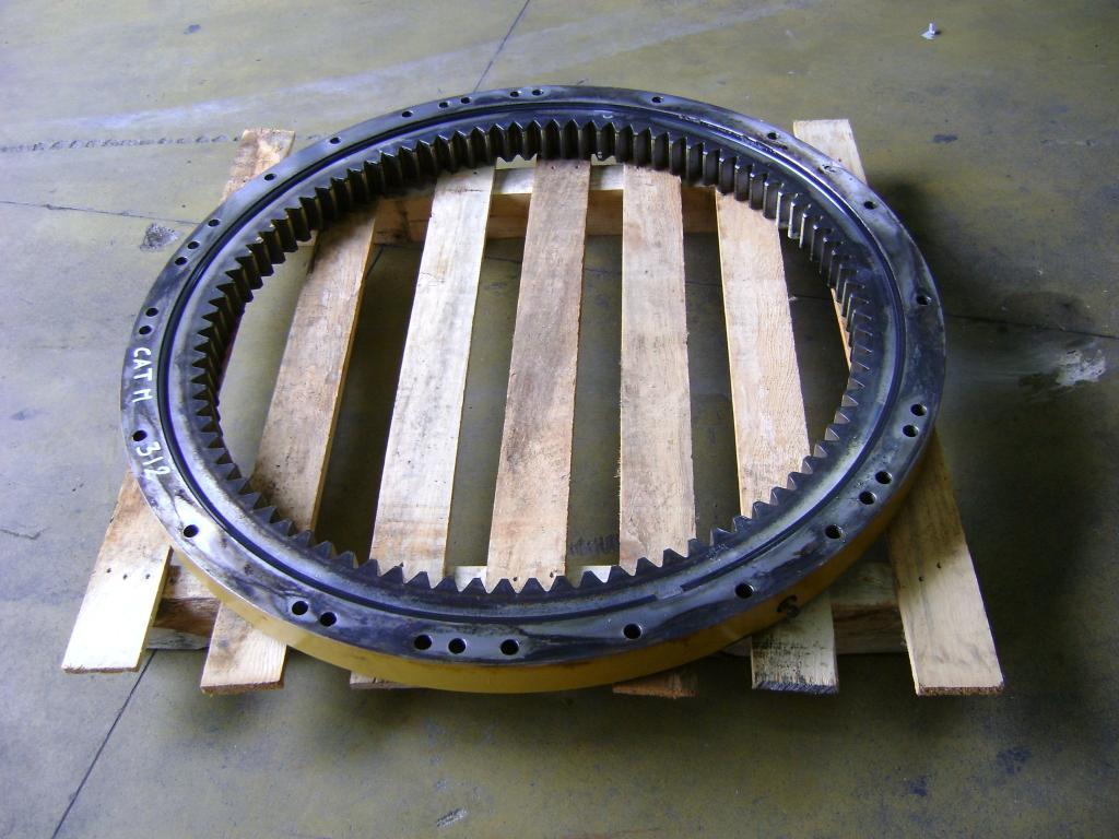 Slewing ring for Caterpillar M 312 Photo 1