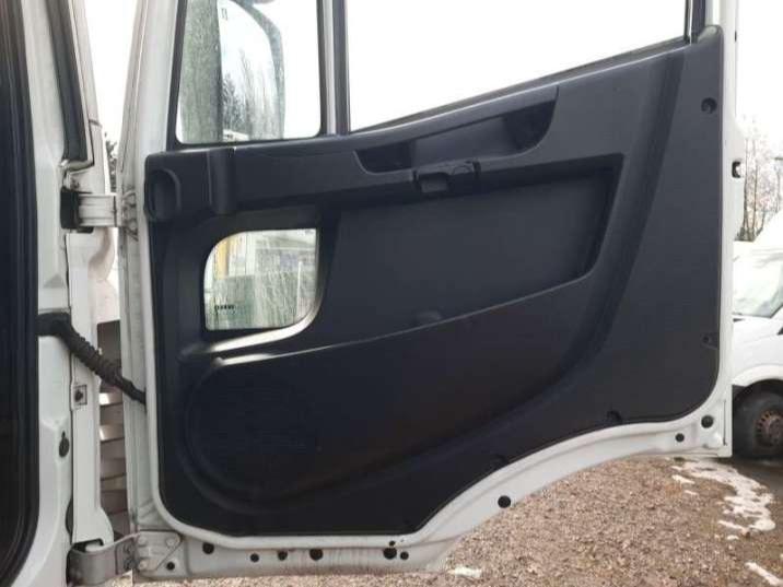 Iveco EUROCARGO 180-250 Photo 12