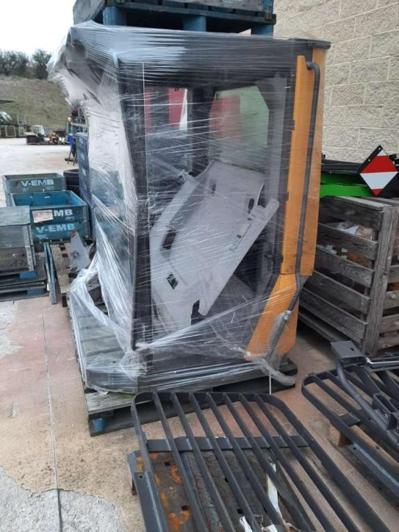 Volvo L120 Photo 2