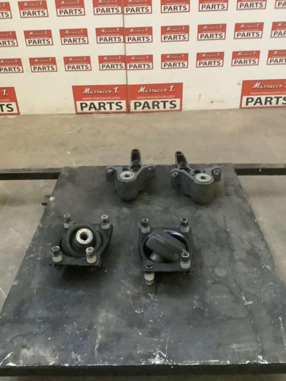 Supporti motore for Volvo FH16 550 6x4 Photo 3