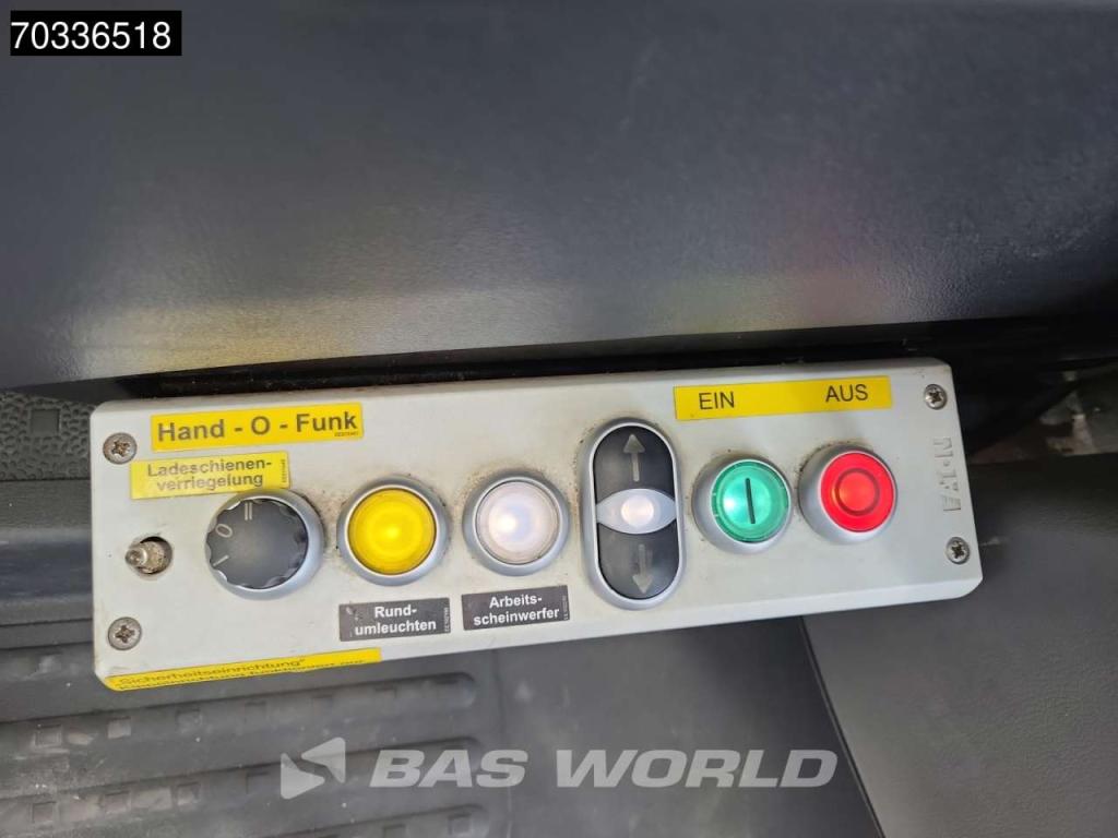 Volkswagen Transporter 150PK A/C Cruise control Photo 21