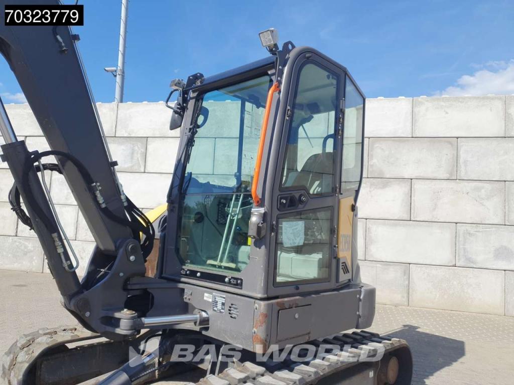 Volvo ECR58 F A/C - 3 Buckets Photo 11