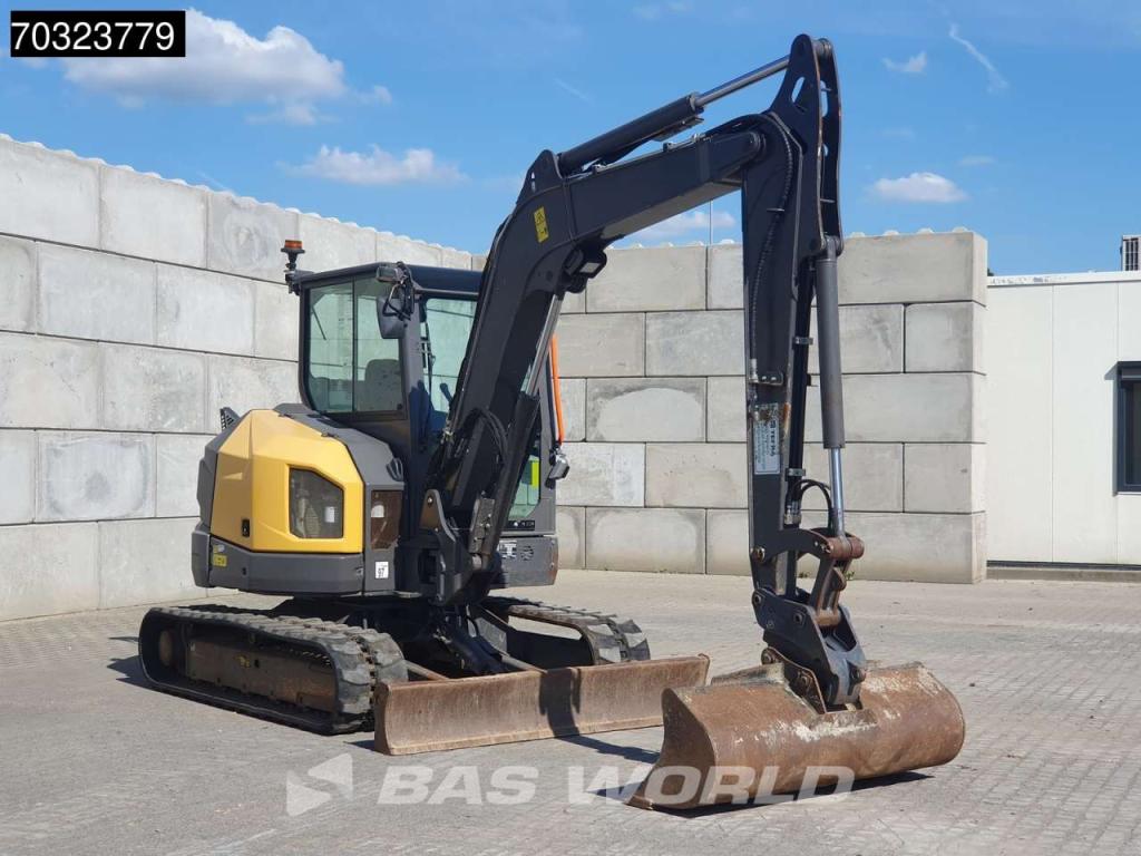 Volvo ECR58 F A/C - 3 Buckets Photo 8