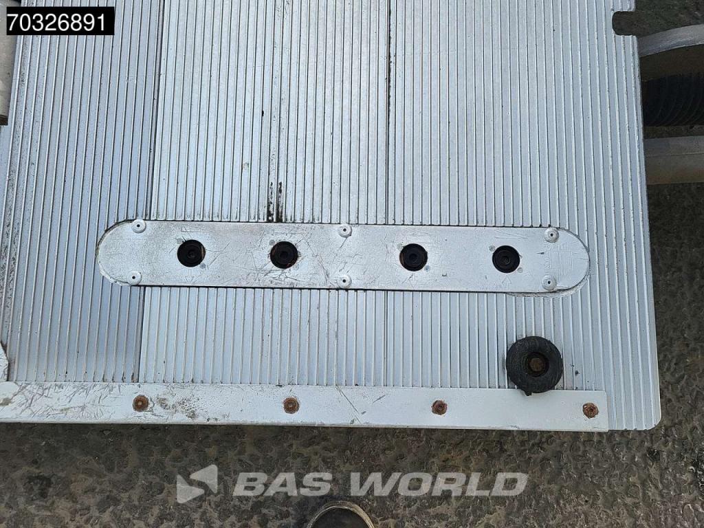 Daf LF 210 4X2 Lamberet Carrier Cooler Tailgate 12t Euro 6 Photo 14