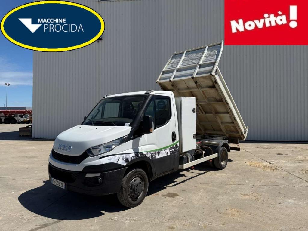 Iveco DAILY 35-150 Photo 1