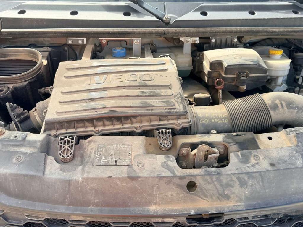 Iveco DAILY 35-150 Photo 15