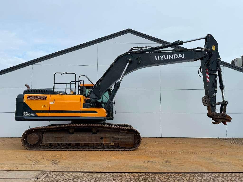 Hyundai HX300AL - Quick Coupler / 360° Camera Photo 6
