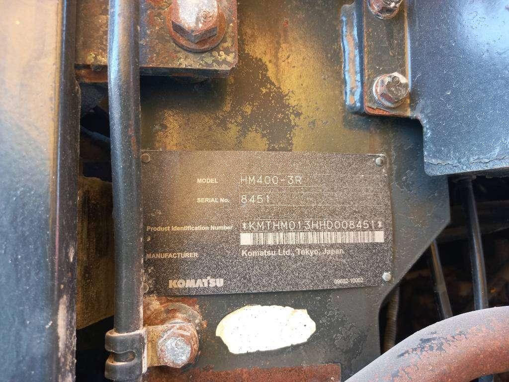 Komatsu HM400-3R (4pcs available for sale in Abu Dhabi) Photo 10