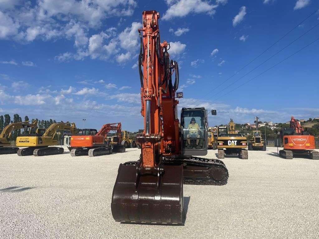 Hitachi zx 210 N Photo 3