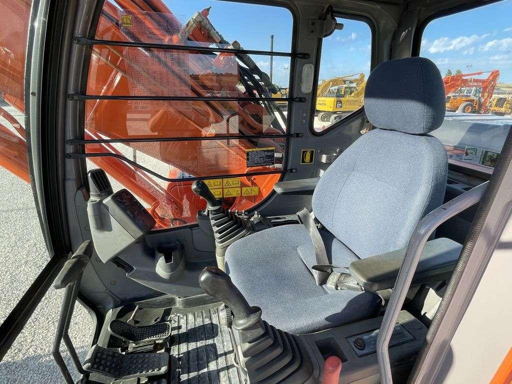 Hitachi zx 210 N Photo 5