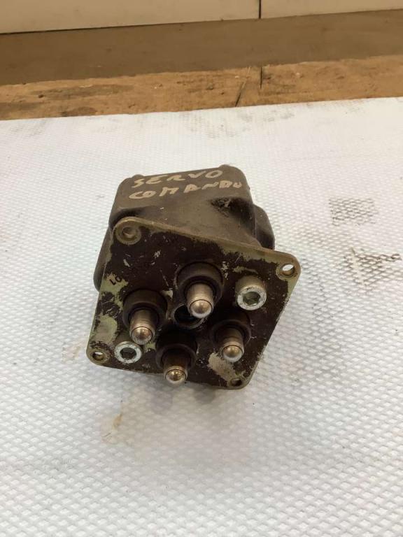 Servo for Hitachi ZX135US Photo 1