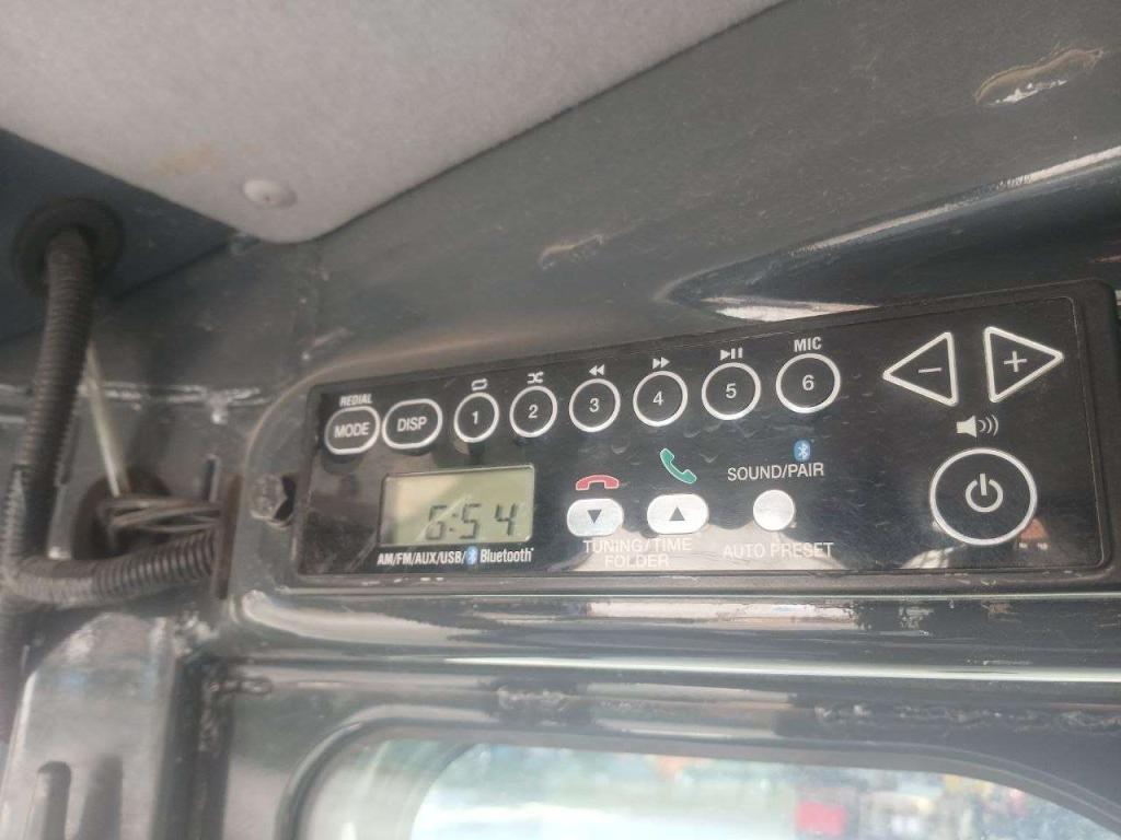 Kobelco SK35SR-6E Photo 14