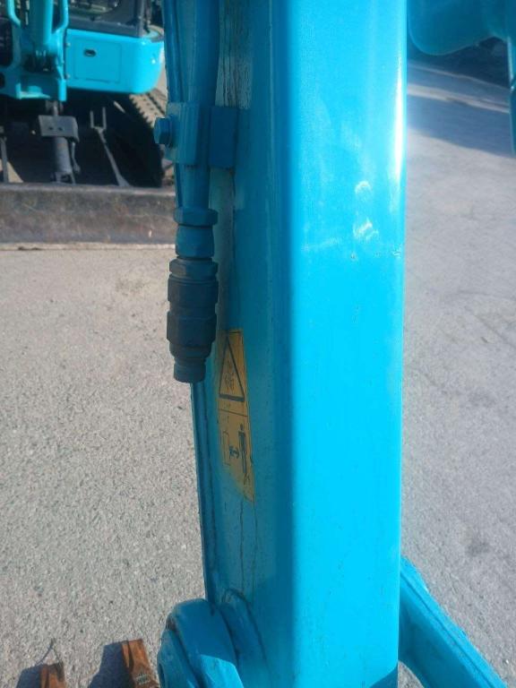 Kobelco SK35SR-6E Photo 8