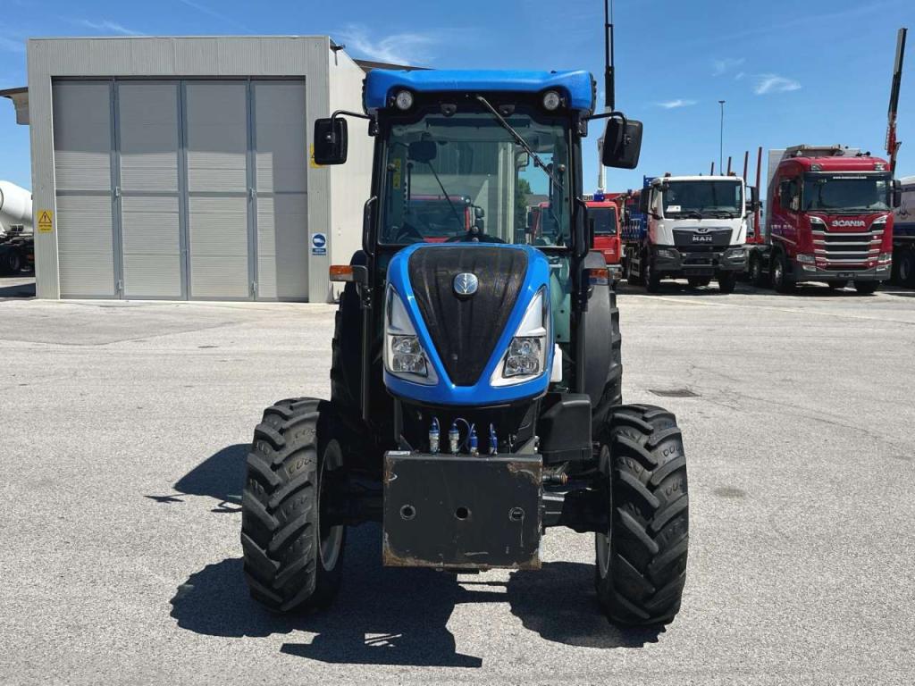 New Holland T4.100LP 4X4 Photo 17