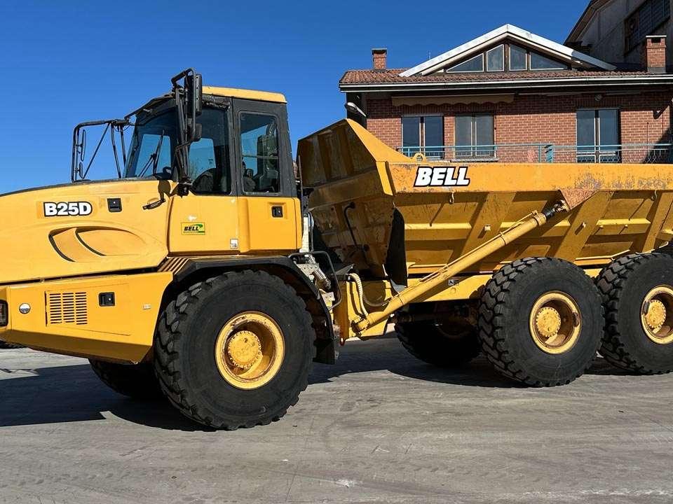 Bell B25D 6x6 Photo 1