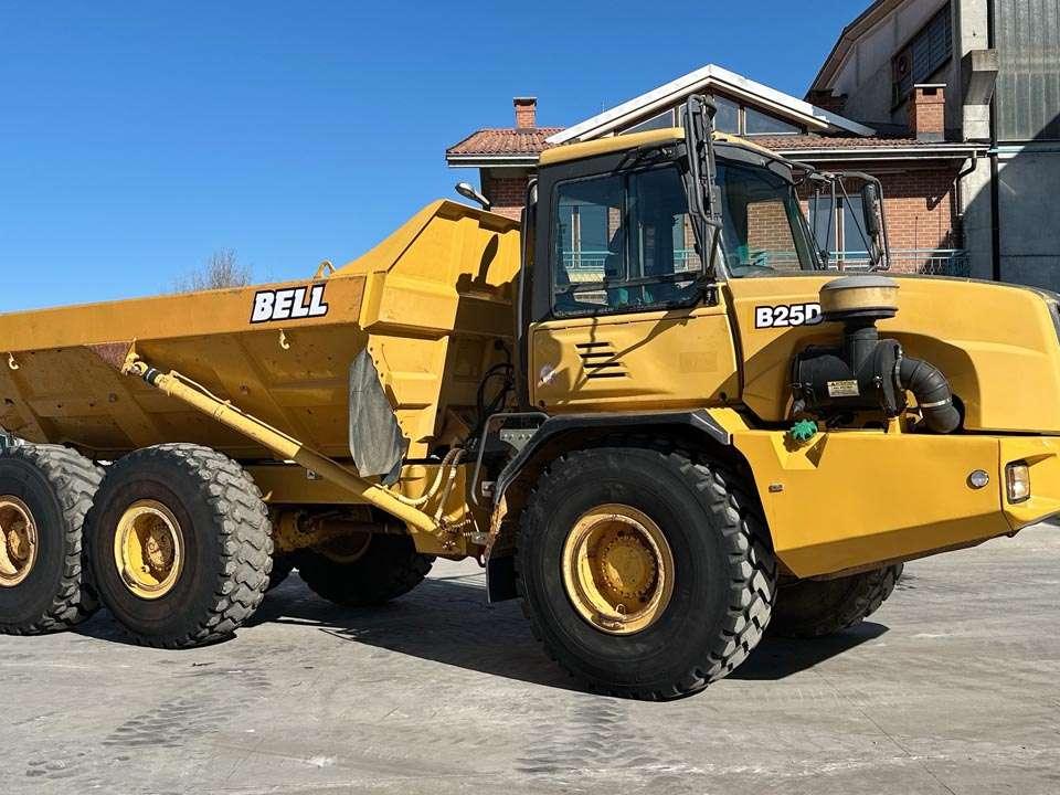 Bell B25D 6x6 Photo 18