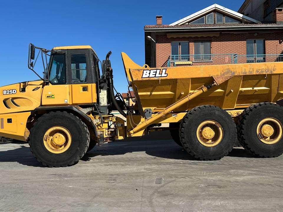 Bell B25D 6x6 Photo 2