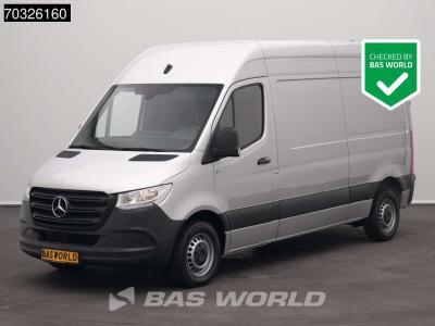 Mercedes-Benz Sprinter 215 CDI Automaat 150pk L2H2 MBUX Camera Airco Parkeersensoren CarPlay Euro6 L2 A/C sold by BAS World B.V.