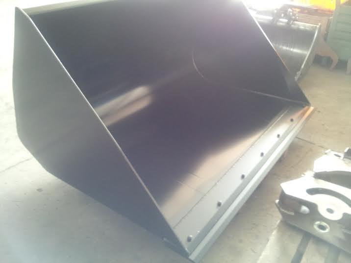Loader bucket Photo 3