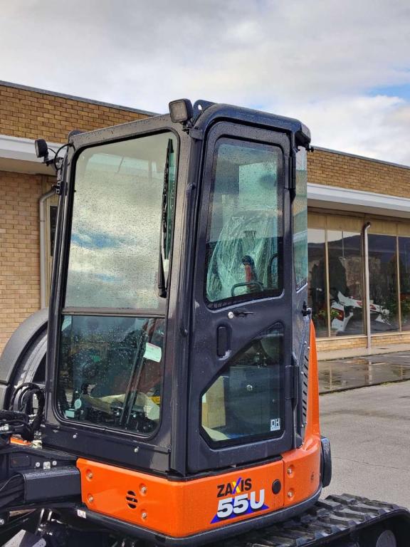 Hitachi ZX 55U-6 CLR Photo 12